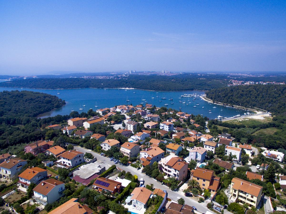 "Andrija" Apartmen'S Банджоле Экстерьер фото